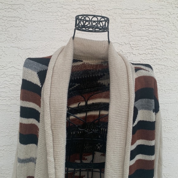 BB Dakota Aztec Santa Fe Wool Blend Open Front Sweater Cardigan - Picture 3 of 9